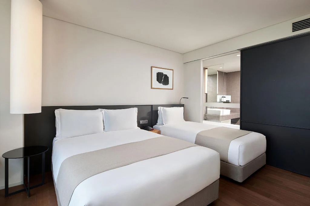 room-card-img-1